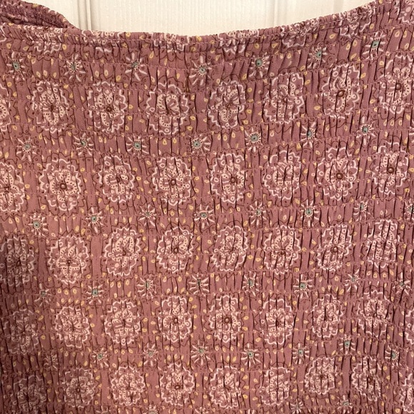 NWT Lily Rose Smocked Dress - Picture 7 of 8